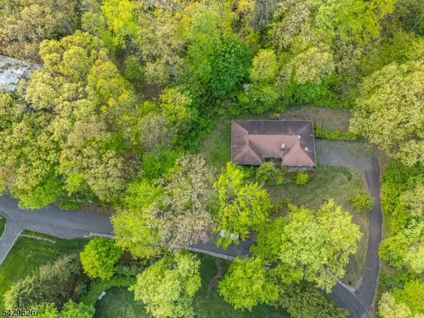 50 Mountain Ave, Chatham Twp., NJ 07928