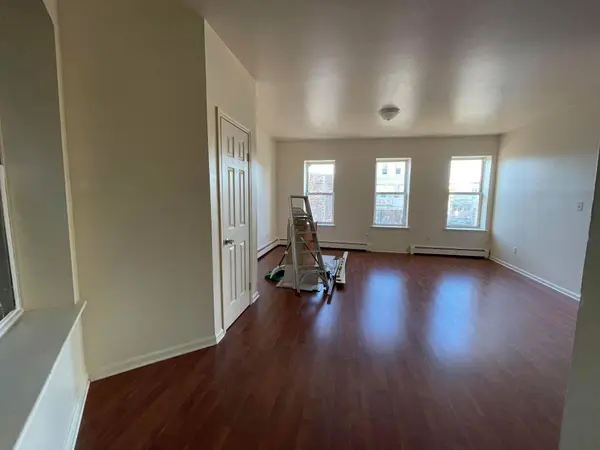 518-524 KENNEDY BLVD #2E, Bayonne, NJ 07002
