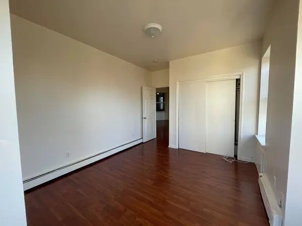 518-524 KENNEDY BLVD #2E, Bayonne, NJ 07002