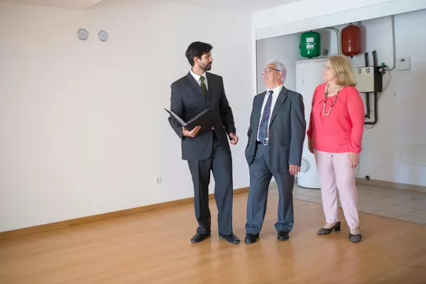 What Is a Seller Credit — and How Can Buyers Use It to Save Thousands?