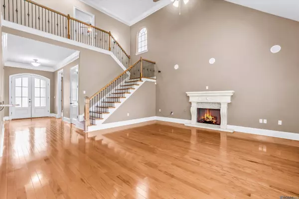 37248 Renaissance Dr, Prairieville, LA 70769