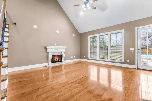 37248 Renaissance Dr, Prairieville, LA 70769