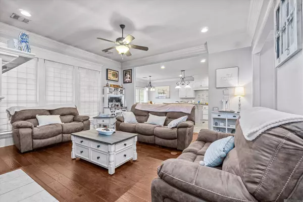 415 Clock Tower Dr, St Gabriel, LA 70776