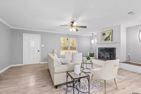 33110 Cane Market Rd, Walker, LA 70785