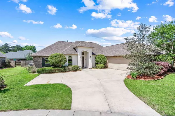 4808 Harbor Ln, Greenwell Springs, LA 70739