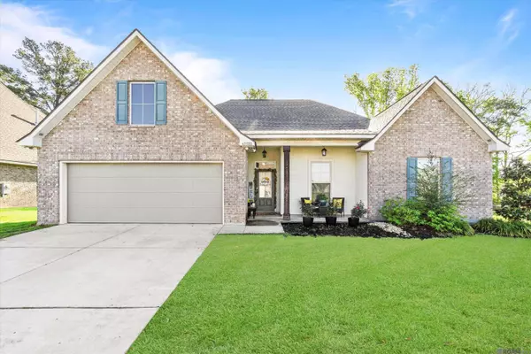 42533 Cedar Park Ave, Gonzales, LA 70737