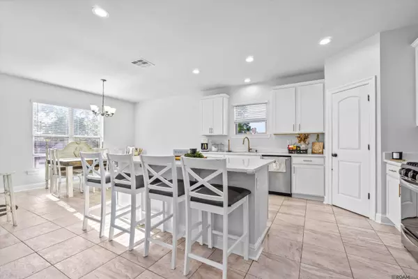 42533 Cedar Park Ave, Gonzales, LA 70737