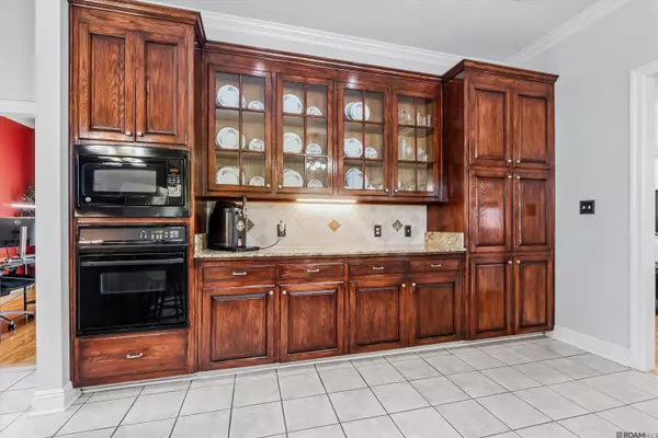 15251 Ryan Ave, Prairieville, LA 70769