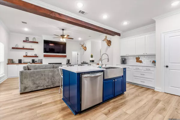 39331 Pershing Mire Rd, Gonzales, LA 70737