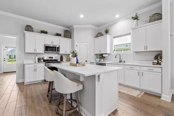 17097 Shearwater Trace, Prairieville, LA 70769