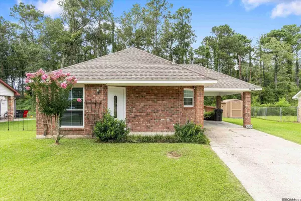 44108 Lake Village Rd, Prairieville, LA 70769