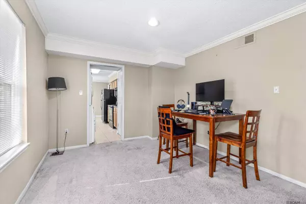 8155 Jefferson Hwy ##207, Baton Rouge, LA 70809