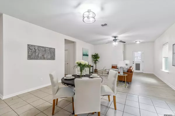 23317 Conifer Dr, Denham Springs, LA 70726