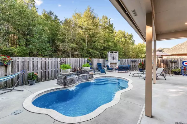 30939 Ridgeway Dr, Walker, LA 70785