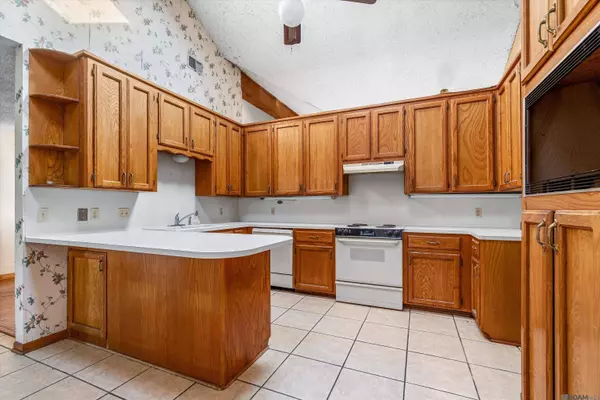 40134 Woodland Ave, Gonzales, LA 70737