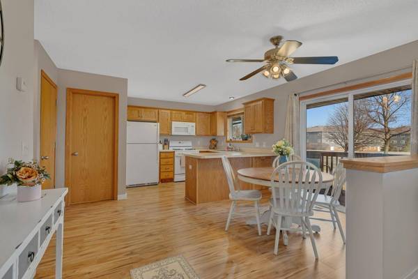721 Independence DR, Big Lake, MN 55309