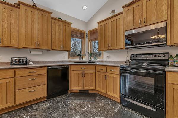 10927 287th AVE NW, Zimmerman, MN 55398