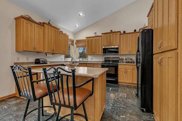 10927 287th AVE NW, Zimmerman, MN 55398