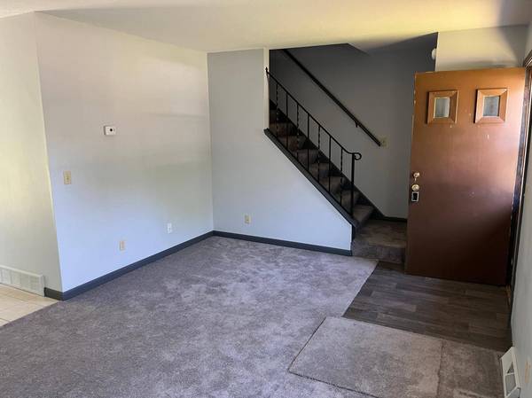 415 Belle Aire DR, Champlin, MN 55316