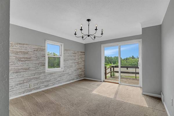 31698 Cedar Crest TRL NE, North Branch, MN 55056