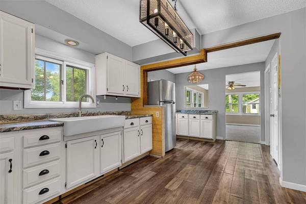 31698 Cedar Crest TRL NE, North Branch, MN 55056