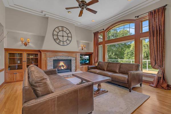 27284 110th ST NW, Zimmerman, MN 55398