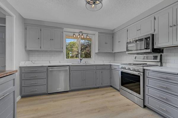 19279 181st AVE NW, Big Lake, MN 55309