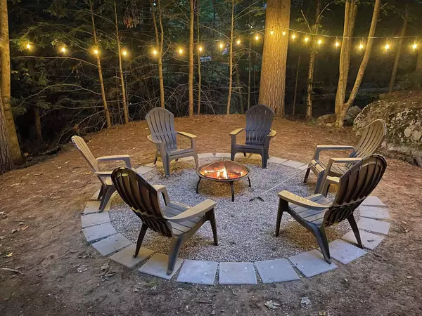 138 Suissevale Ave, Moultonborough, NH 03254-4416