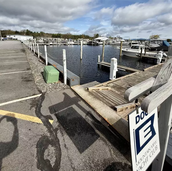 73 Weirs RD #E-1, Gilford, NH 03249