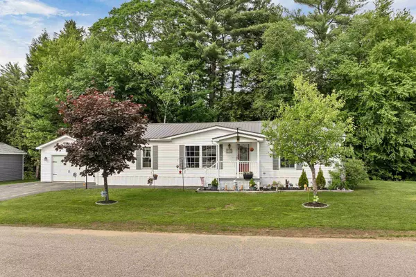 638 Benton DR, Laconia, NH 03246