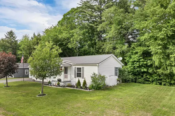 638 Benton DR, Laconia, NH 03246