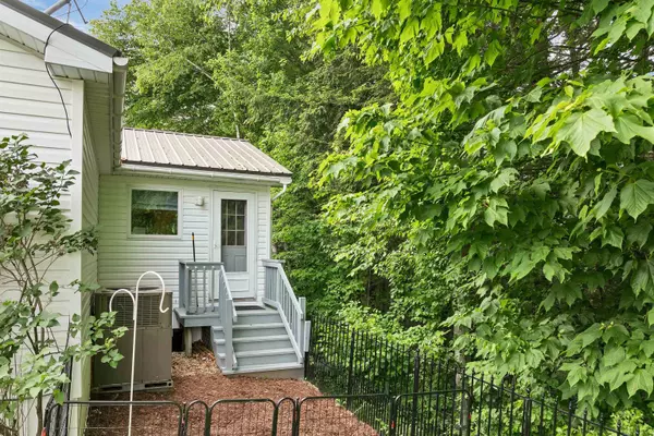 638 Benton DR, Laconia, NH 03246