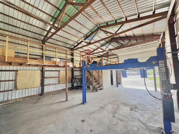 1300 W Center Street, Sheridan, AR 72150