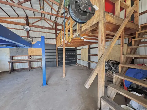 1300 W Center Street, Sheridan, AR 72150