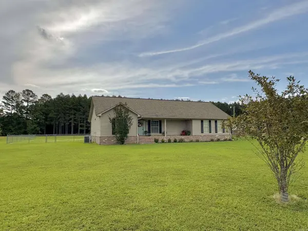 110 County Rd 7488, Sheridan, AR 72150