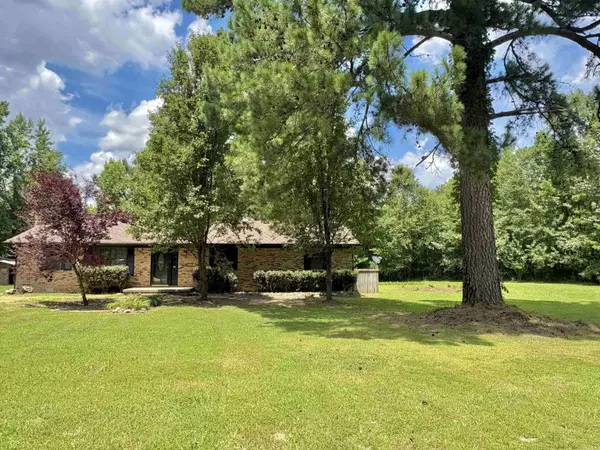 182 Grant 821 Road, Sheridan, AR 72150
