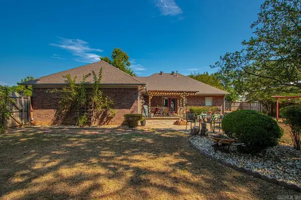 9 Donna Drive, Sheridan, AR 72150