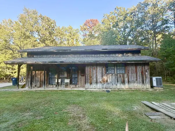 4440 Divoky Road, Pine Bluff, AR 71603