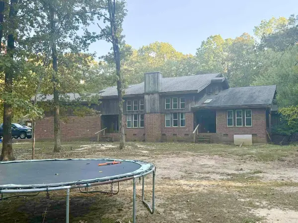 4440 Divoky Road, Pine Bluff, AR 71603