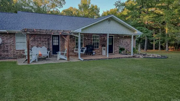5600 Kilcrease Road, Pine Bluff, AR 71603