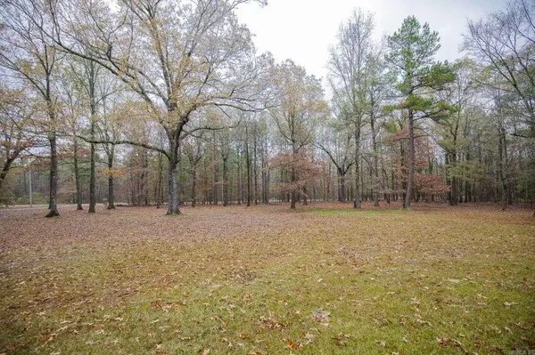 5600 Kilcrease Road, Pine Bluff, AR 71603