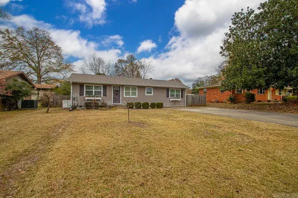 912 W Vine, Sheridan, AR 72150