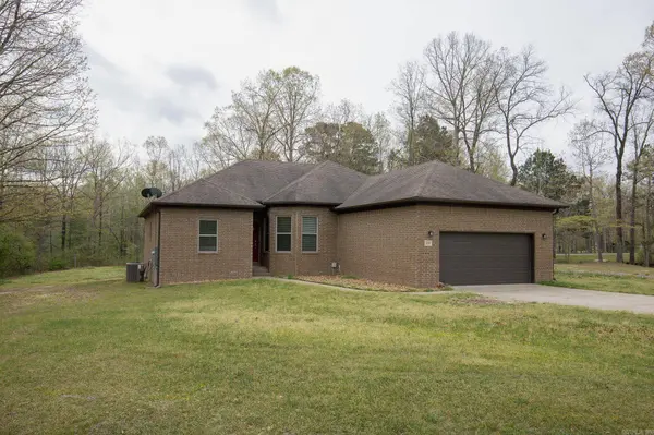 1090 Whispering Oak, Redfield, AR 72132