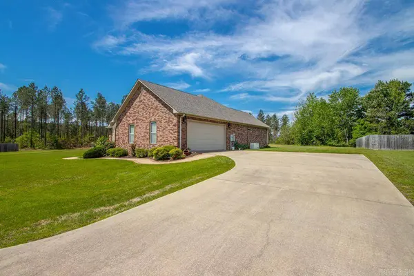 115 Pebble Loop, Sheridan, AR 72150