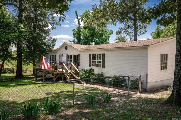 5417 Honeysuckle Road, Little Rock, AR 72206