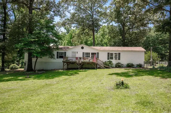 5417 Honeysuckle Road, Little Rock, AR 72206