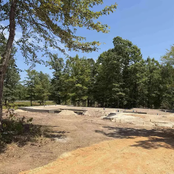 64 County Rd 76, Sheridan, AR 72150