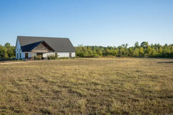 8111 Grant 58, Redfield, AR 72132