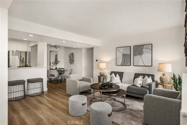 25761 Le Parc #105, Lake Forest, CA 92630