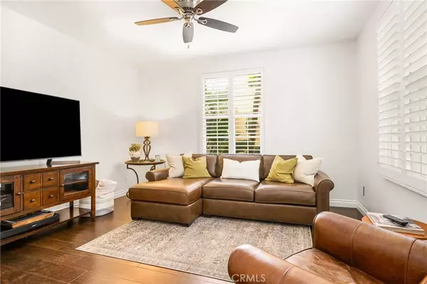 57 Avondale, Irvine, CA 92602